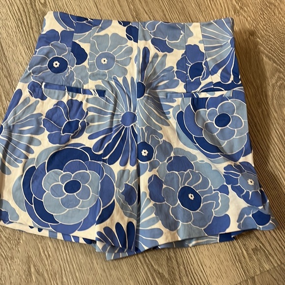 ZARA short - Picture 2 of 2